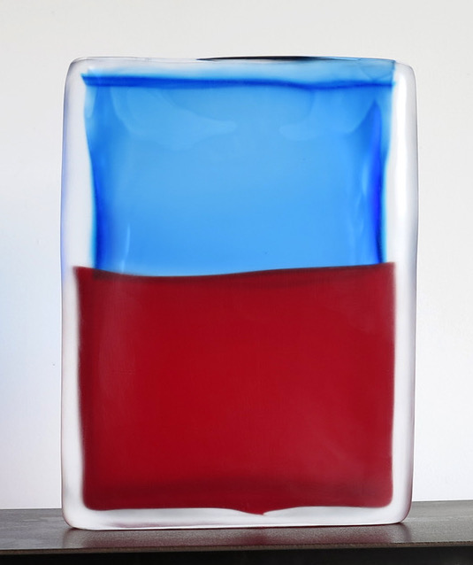 Laura de Santillana  Tokyo-Ga (Blue Aqua - Red) , 2017 hand blown compressed shaped glass 11 3/8 x 8 5/8 x 1 3/4 inches (29 x 22 x 4.5 cm) 