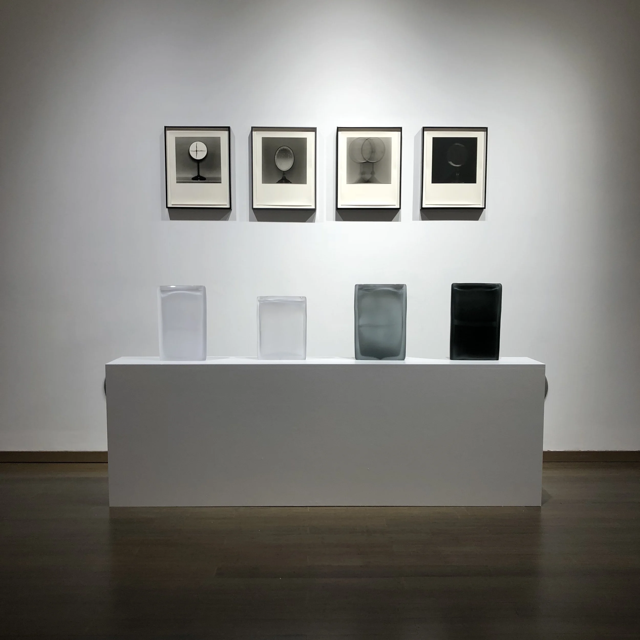  Jeannette Montgomery Barron / Laura de Santillana: Mirrors and Glass September 8 - November 11, 2018 