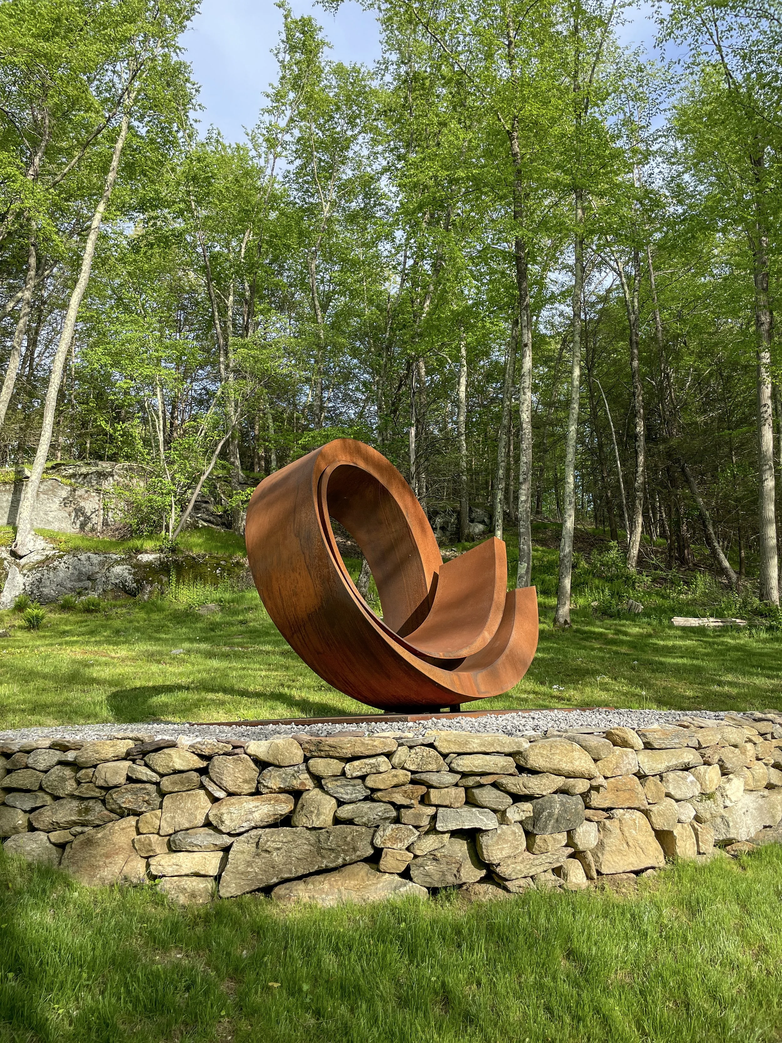   Curvae in Curvae , 2012 - 2018 Cor-Ten steel 92 x 94 1/2 x 70 inches (233.7 x 240 x 177.8 cm) 
