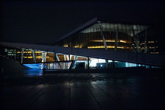 A rather quick blog post since I only had one evening &amp; night in #Oslo, but not going to lie, I'm pretty proud of this night time photo of the #OsloOperaHouse. I bought a wide-angle lens right before my trip to Jordan &amp; it has really enabled 