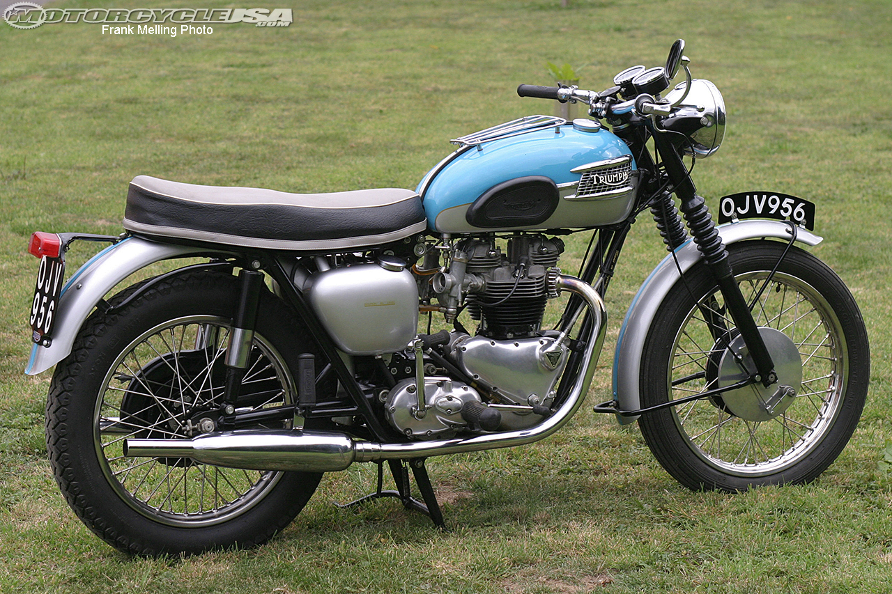 I mean, seriously - take one look at the 1960 model above, and you couldn't possibly disagree!