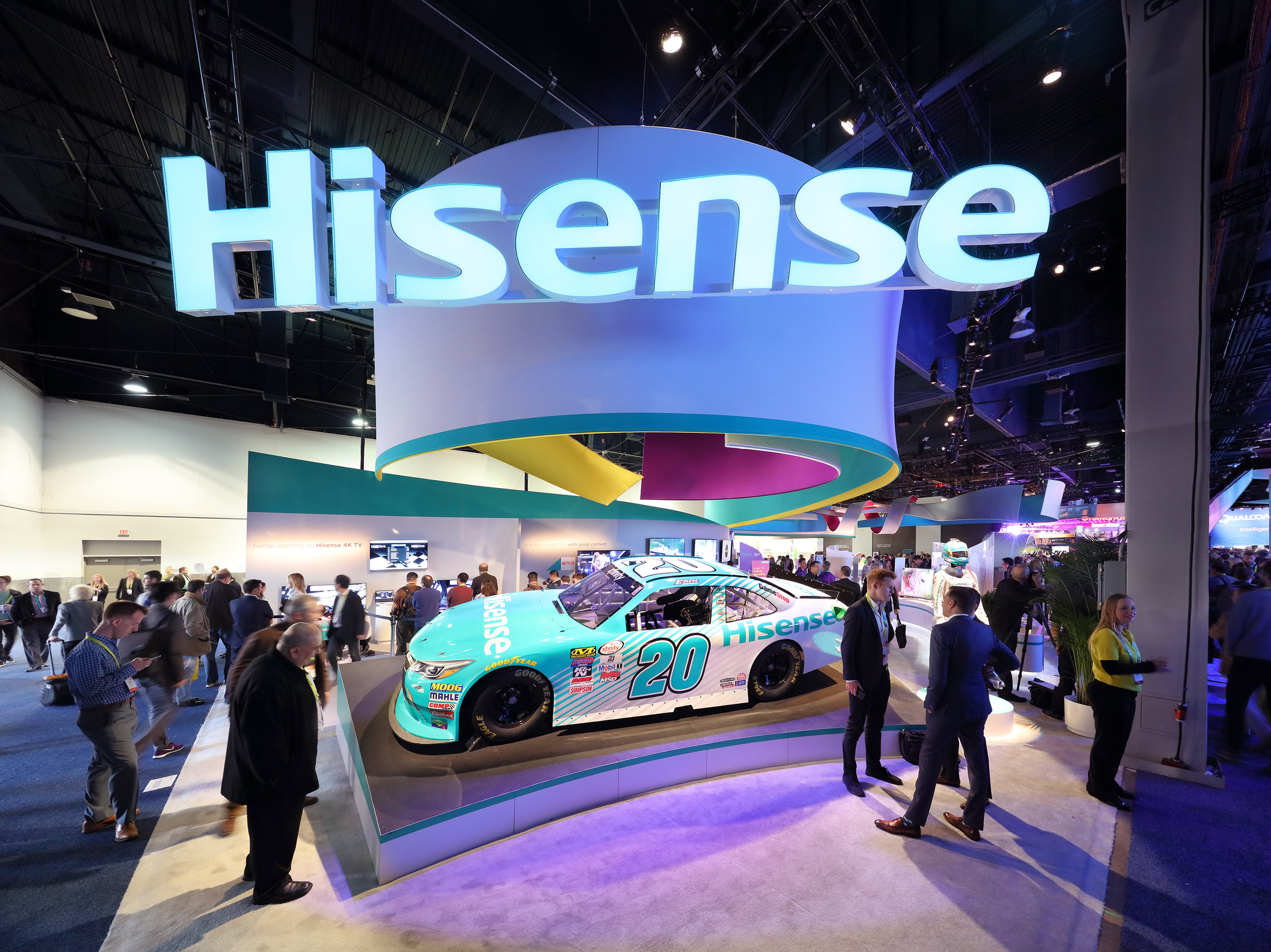 CES.17.Hisense.06-LR.jpg