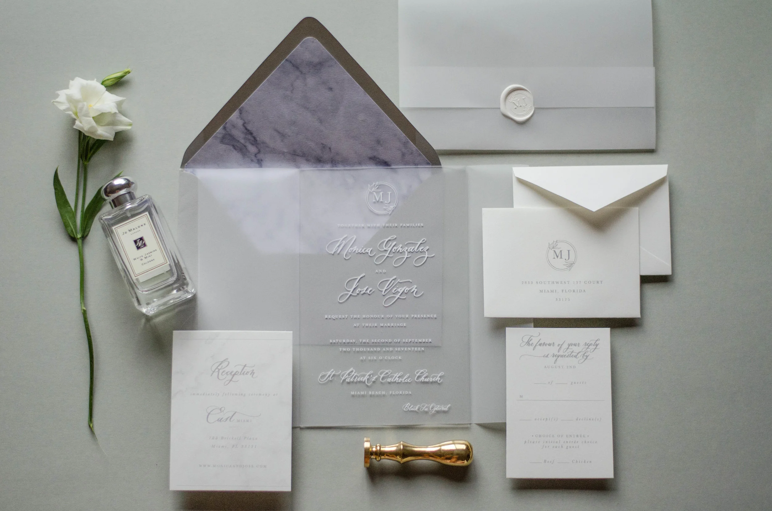 Acrylic-Invitations-and-Marble-15.jpg