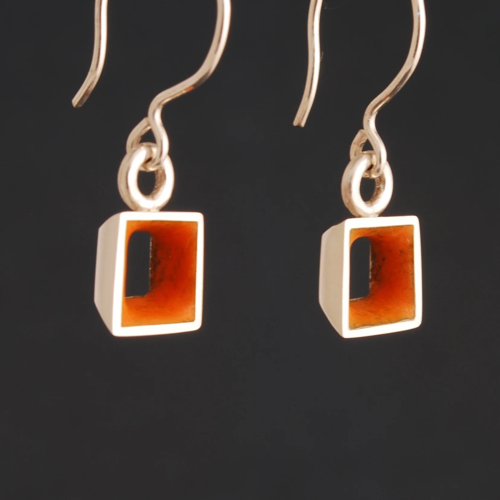 orange cubes
