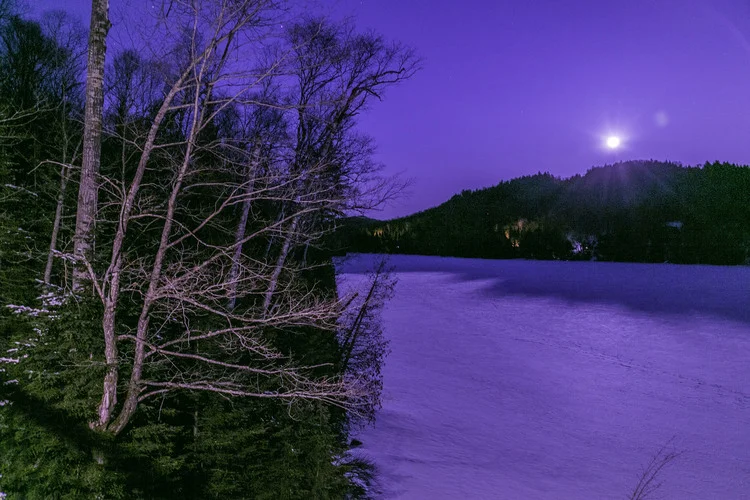 Spring eclipse, Morning Heights, QC