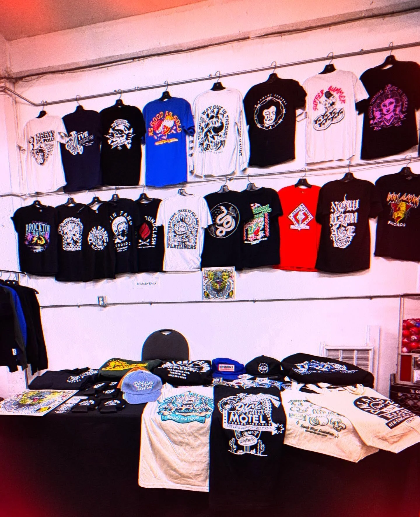 We did it Kingston. Thank you so much to @springreverbygk @w_h_e_r_e_h_o_u_s_e and @dinealonerecords for the never ending support! It was an absolute pleasure to sling merch and talk shop.