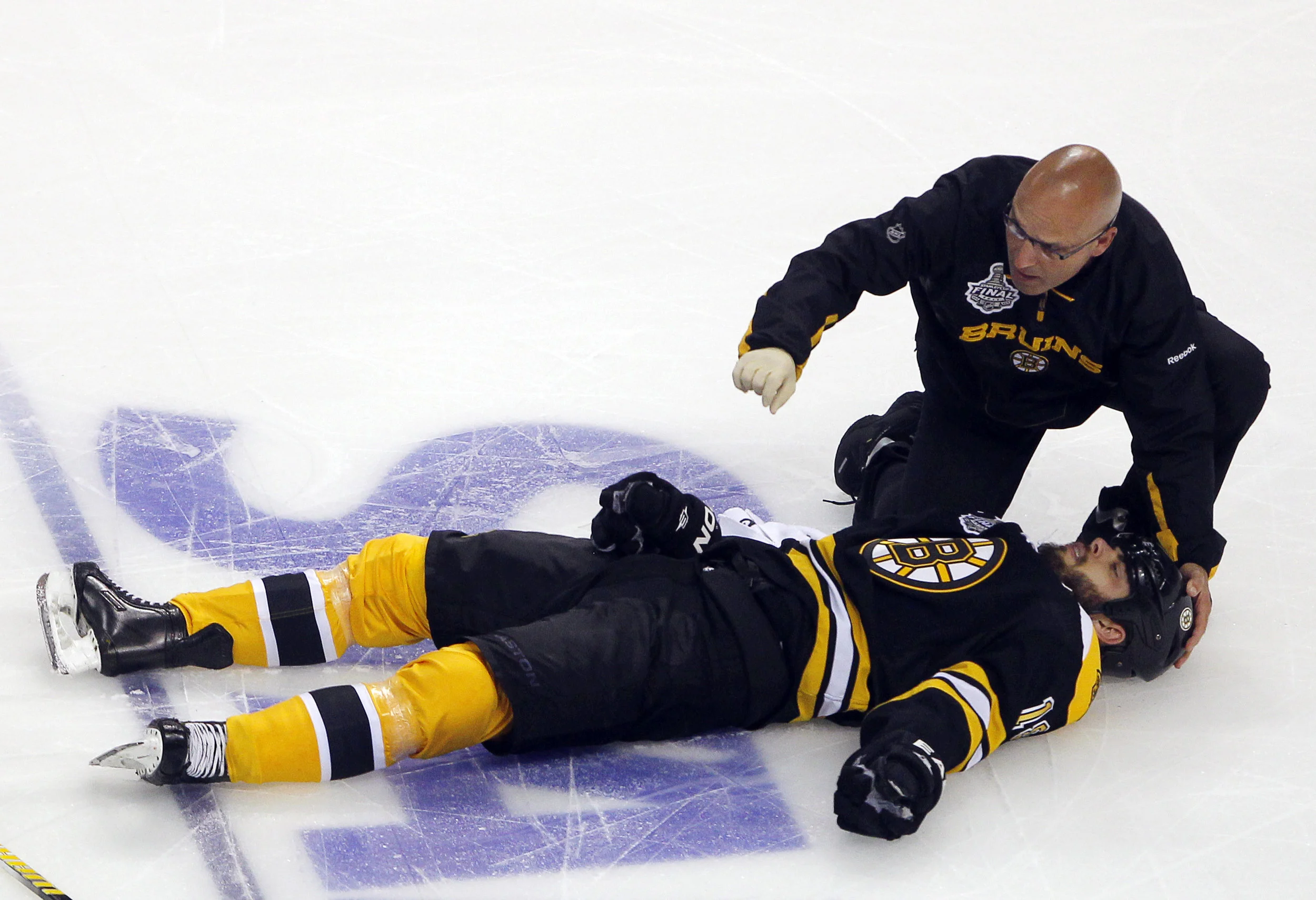 concussion savard.jpg