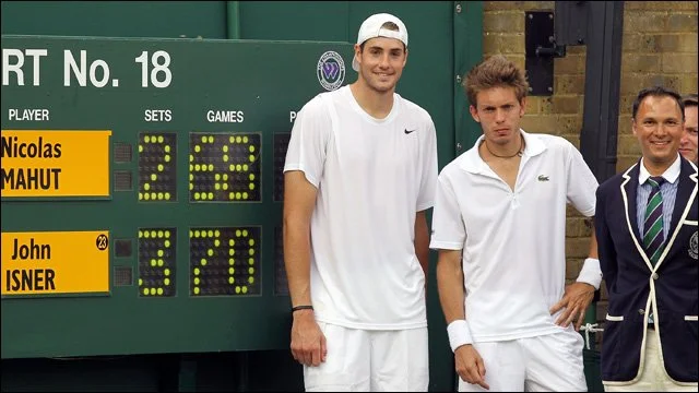 mahut isner.jpg