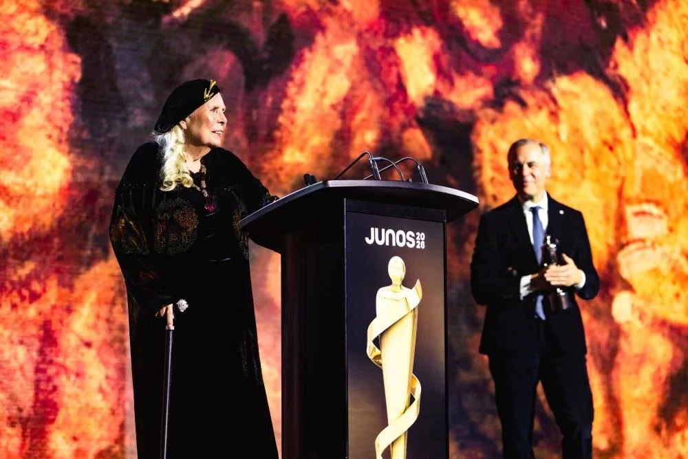 MARK-CARNEY-JONI-MITCHELL_JUNOS-BROADCAST-szzzzzz.jpg