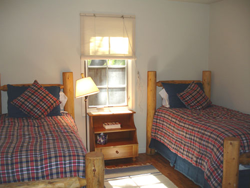 home2secondbedroom6.jpg