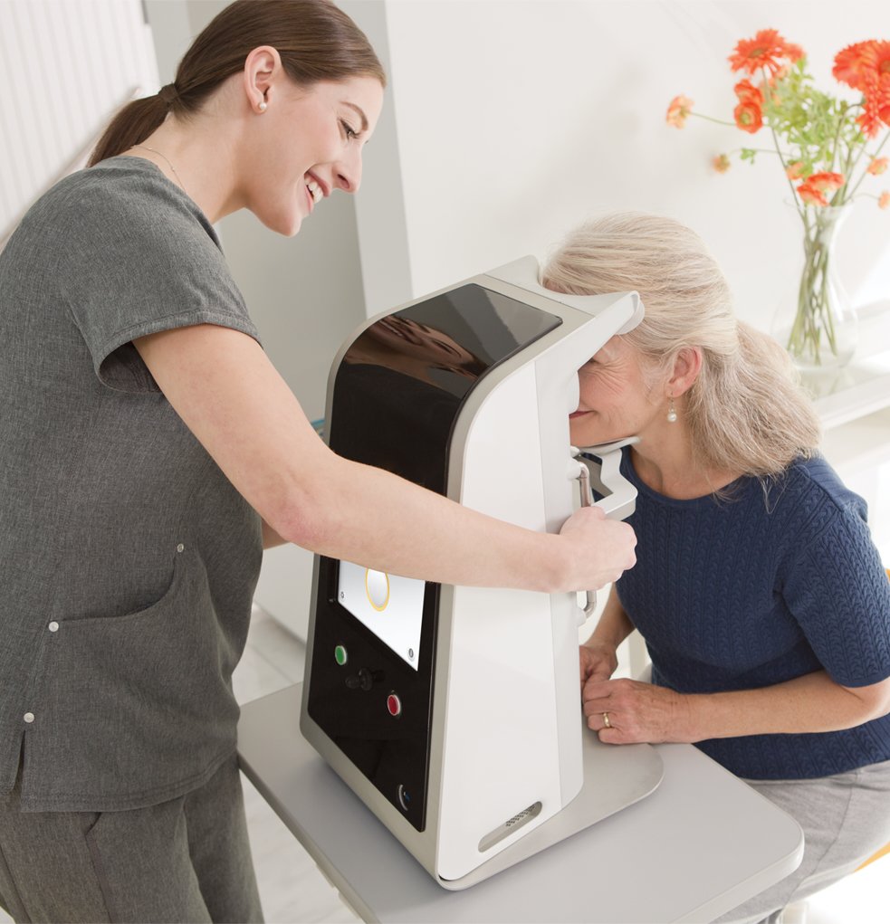 Valeda is a comfortable and non-invasive treatment to help our patients with dry macular degeneration.
