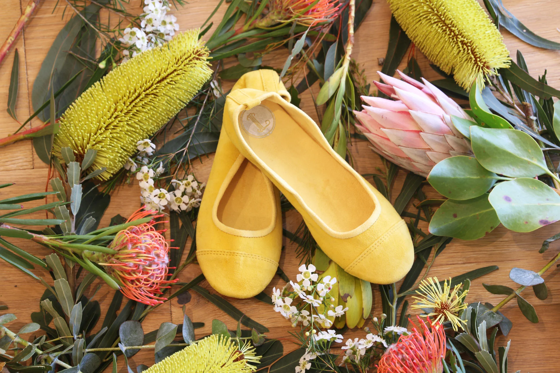 FloralFlatlay_Lemon4.jpg