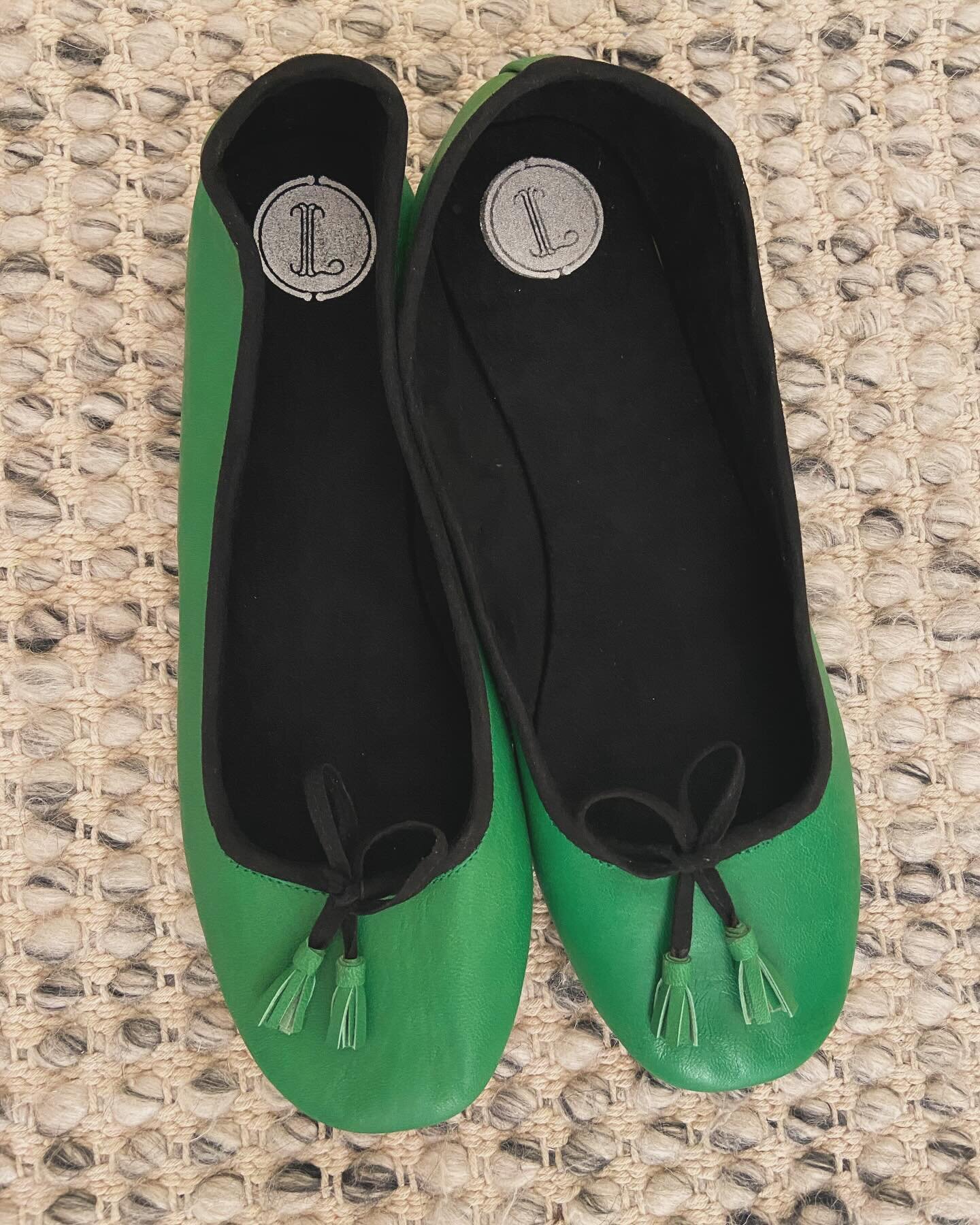 {Custom order} Did you know we can make you something different? If you&rsquo;re after a custom colour, get in touch today! Our Coco design is featured here in sea-green leather with black trim. It&rsquo;s also size 44! Yes we make size 44! ❤️