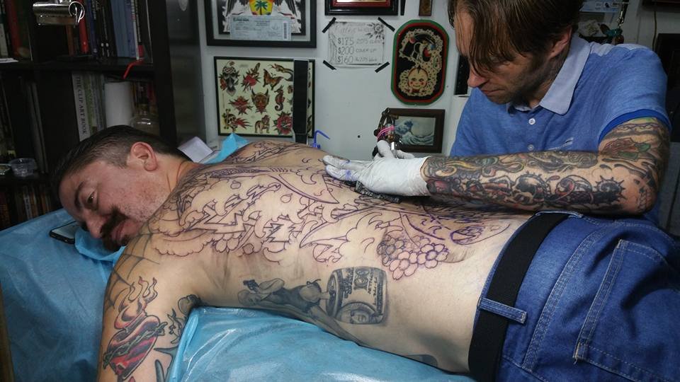 Sharky Avilla Outline Back Piece