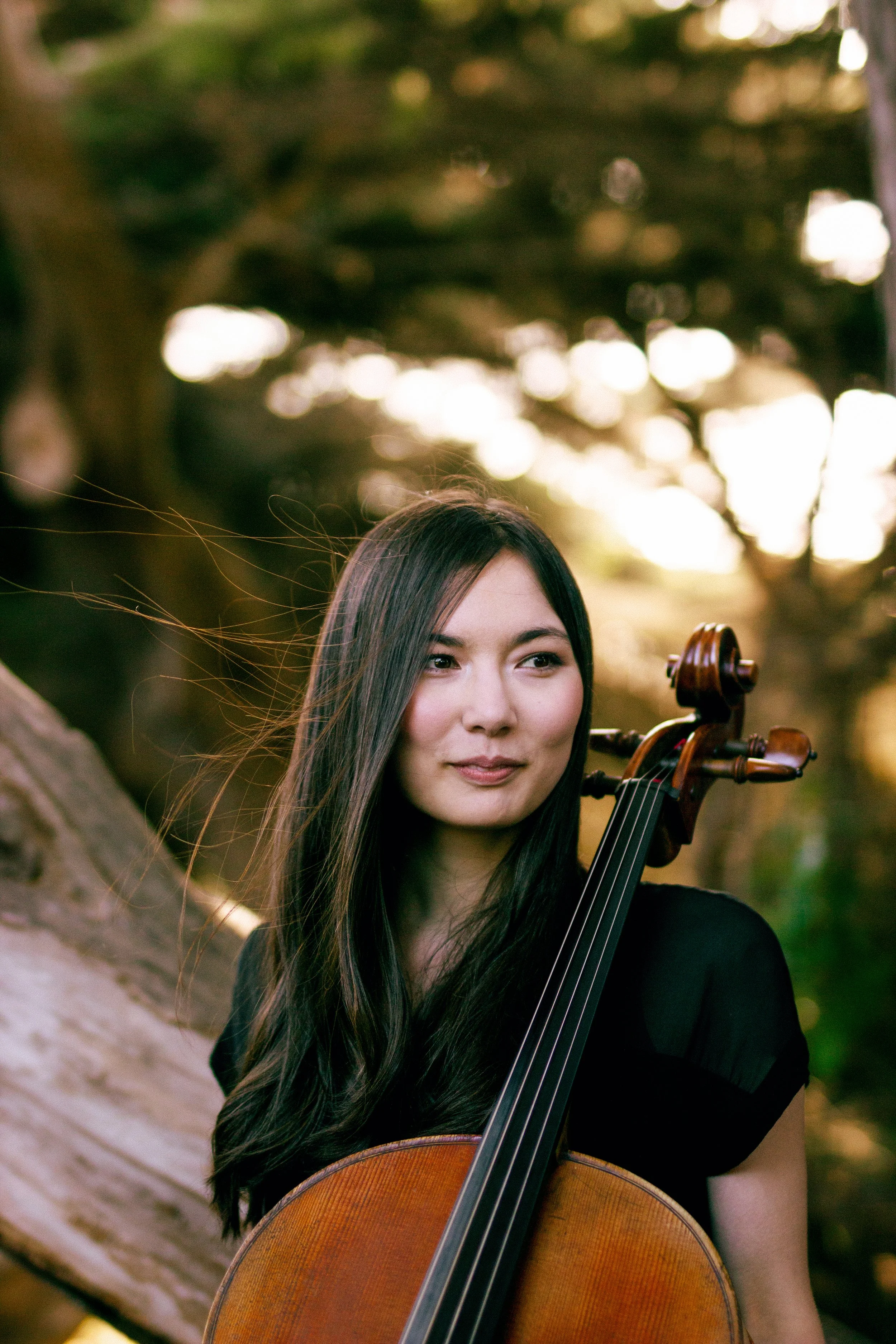 cellist headshot