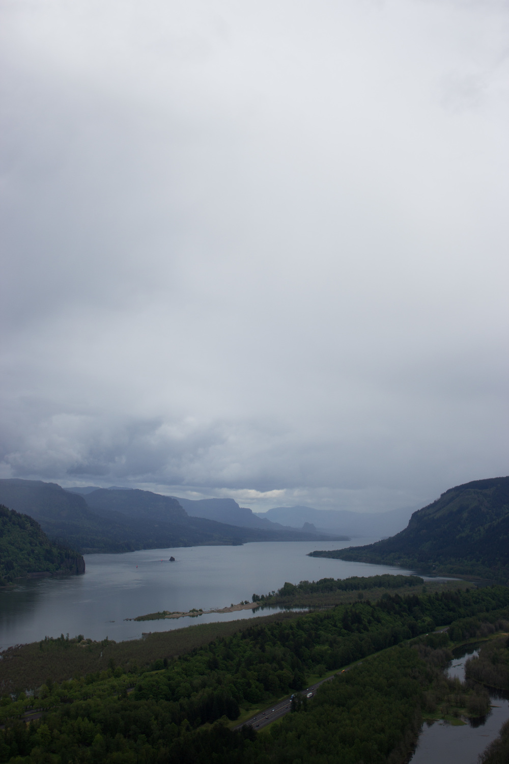 Columbia River Gorge withmichellekim.jpg