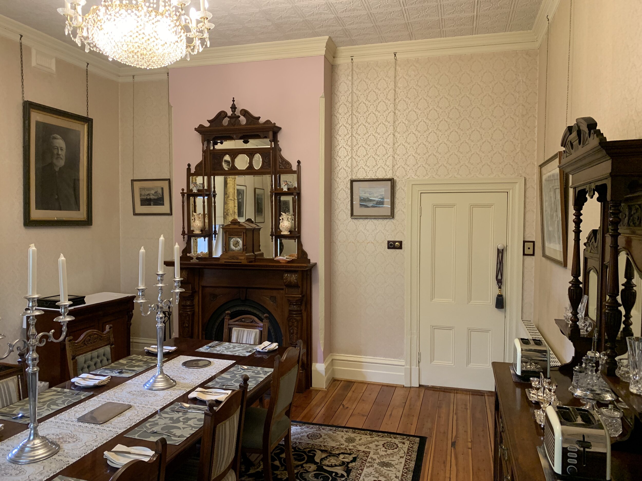 Dining Room to fireplace.JPG