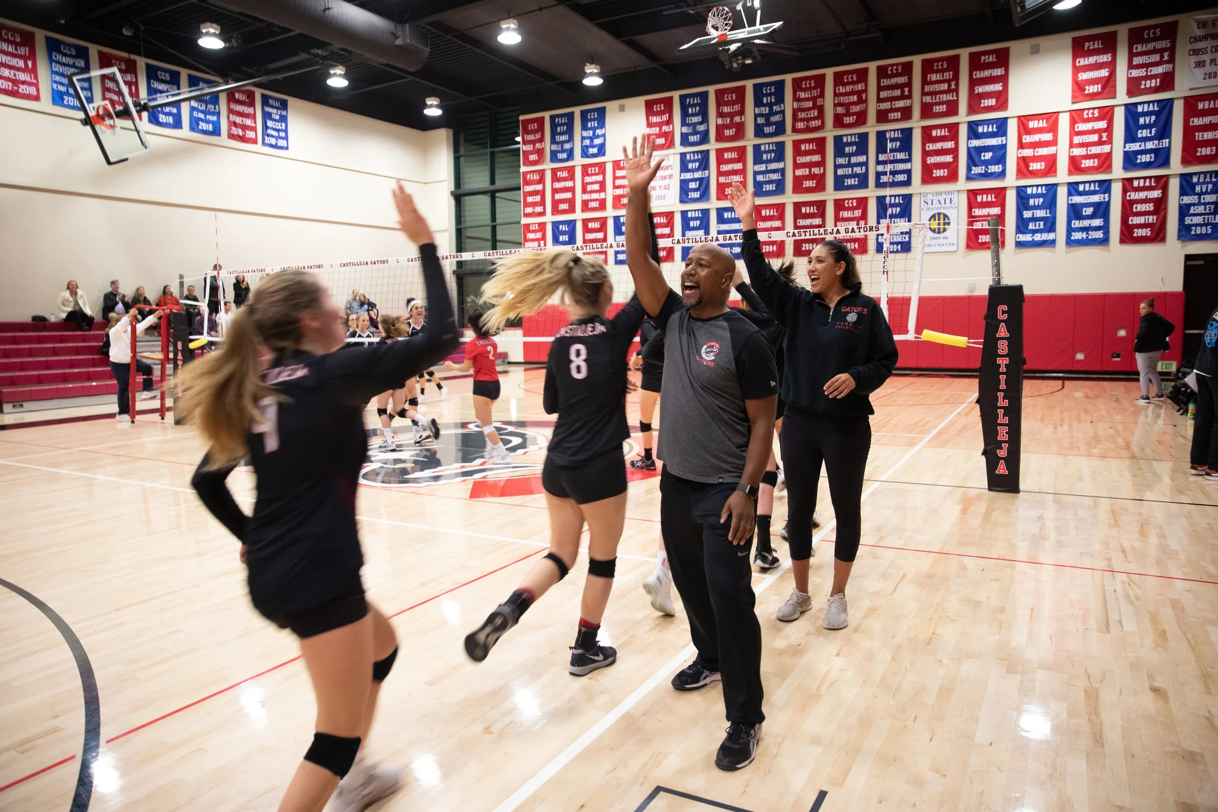 20191105-ATH US- Volleyball CCS game 1-200500.jpg