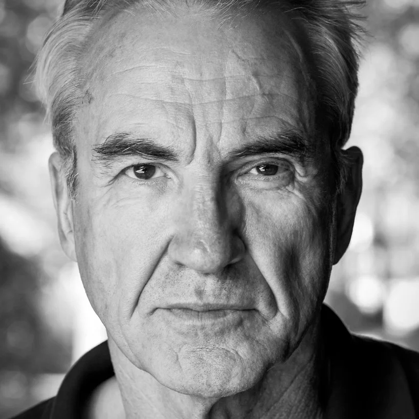 Larry Lamb