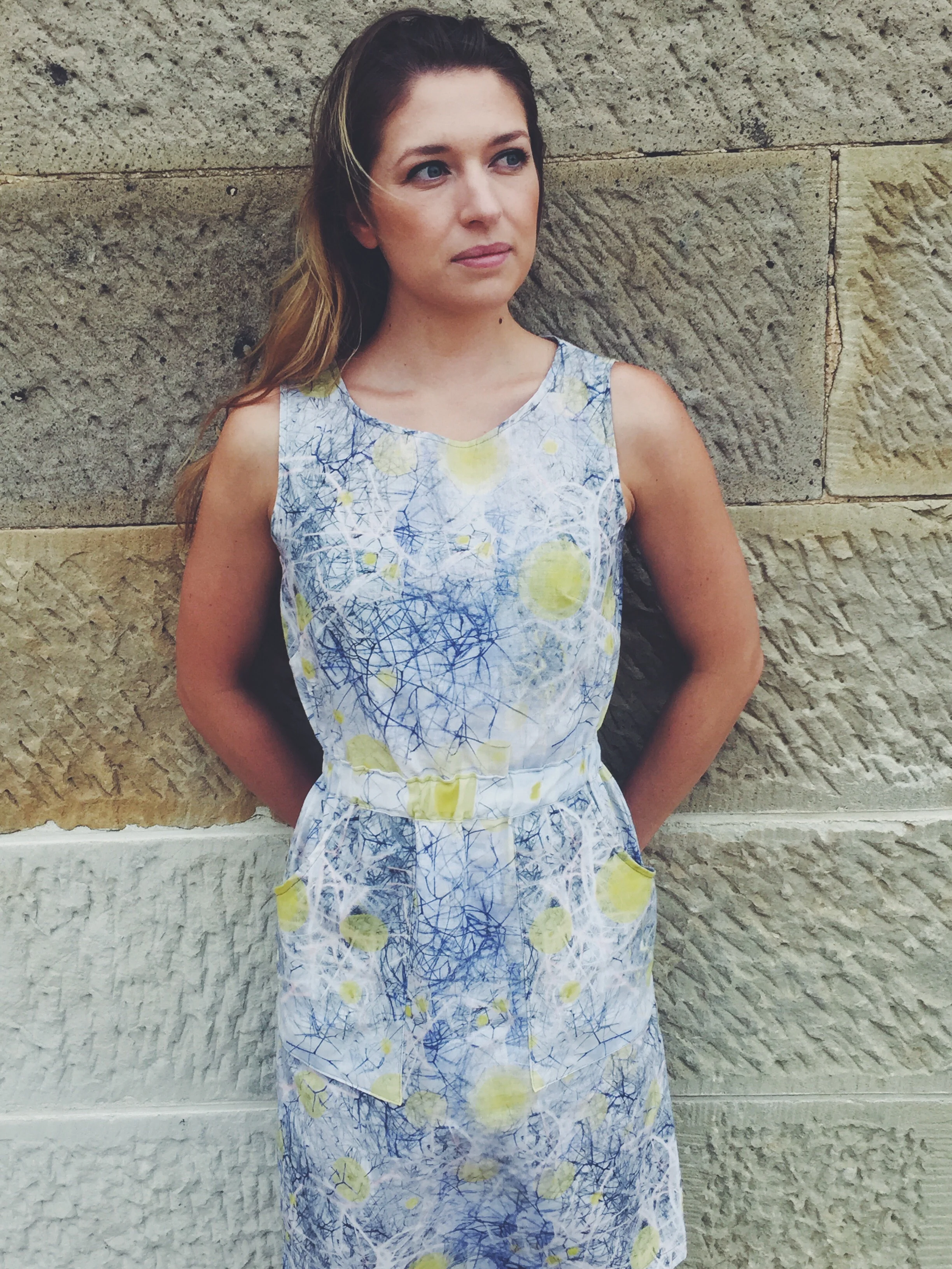 Tumbleweed Linen dress - with pockets and a classic cinched waist