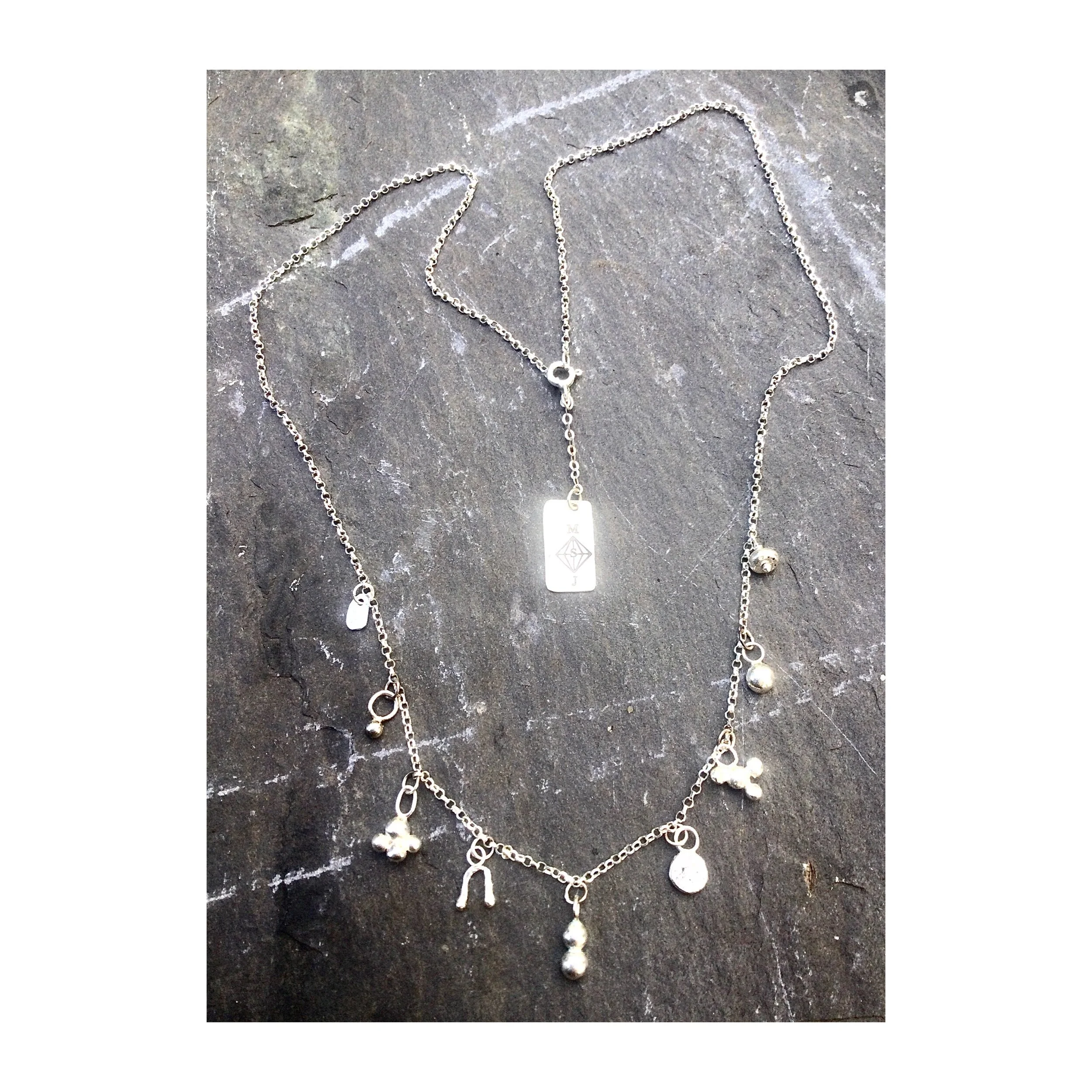 AC5591D1-96B0-4999-9263-FE5BA78F638D