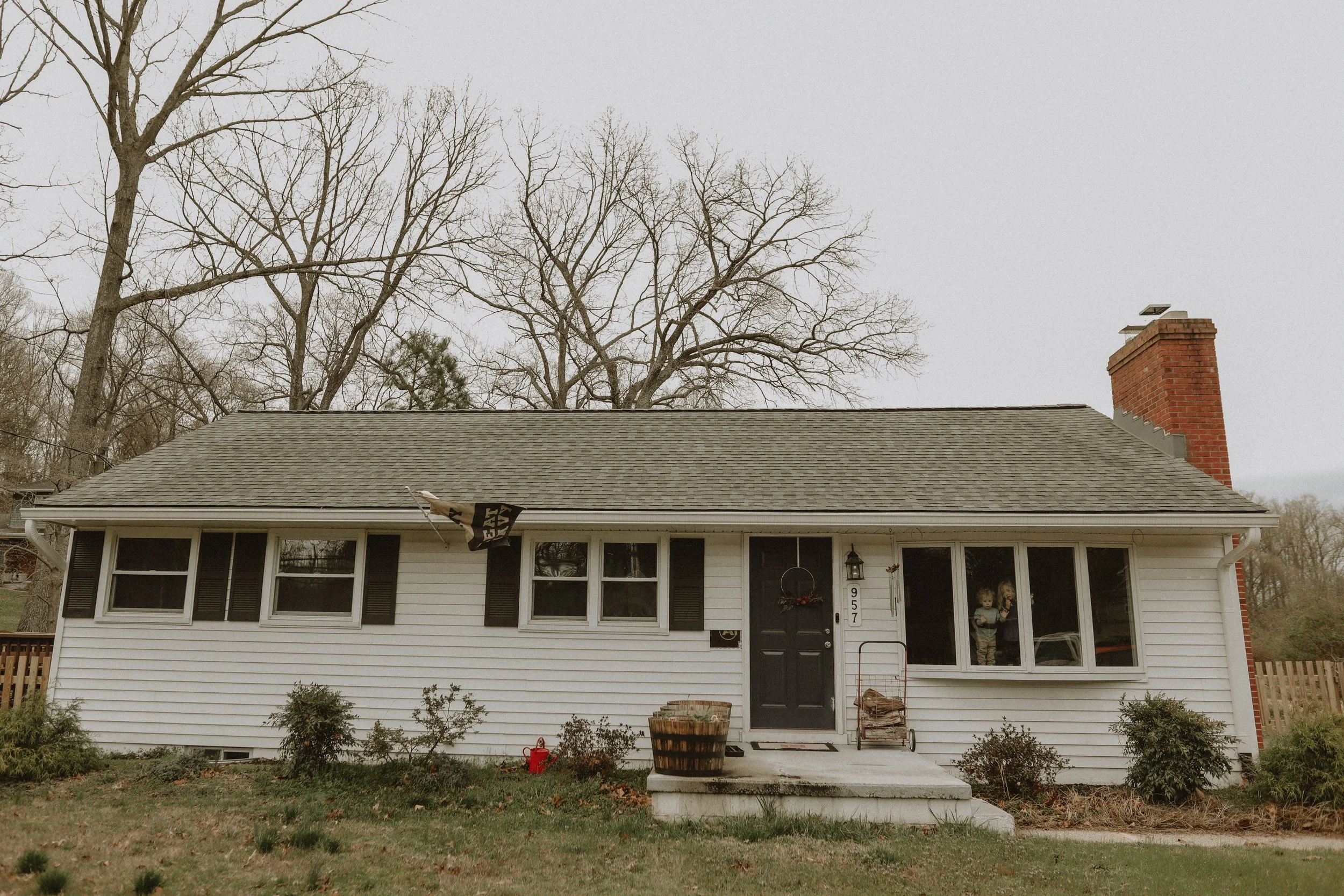 DOORSTEPDRIVEBY-2.jpg