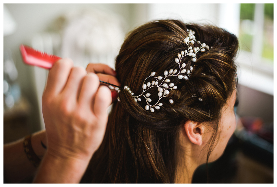 Thairapy Bridal Stylist - Hermione Harbutt Hair Adornments Photography - Steven Carter www.carterhewson.com 