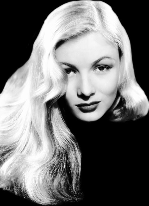 72562d296fe9f4116ee5e49aedf1a085--veronica-lake-bangs.jpg