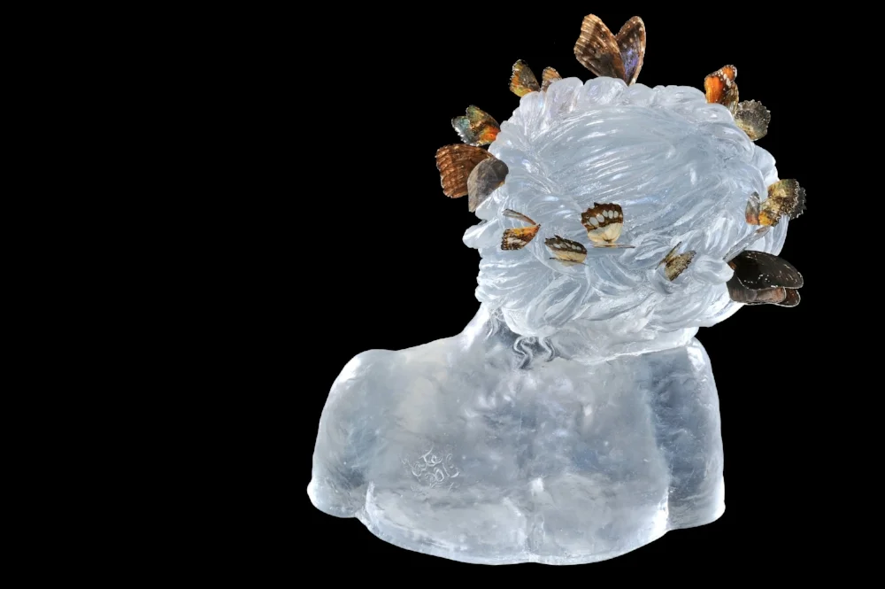 Faerie: cast glass 36x30x22cm 25kg