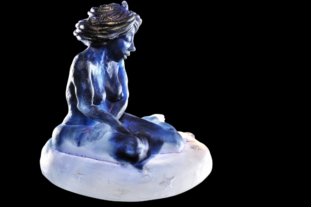 Scheherazade: Cast Glass 22x20x20cm 4.8kg