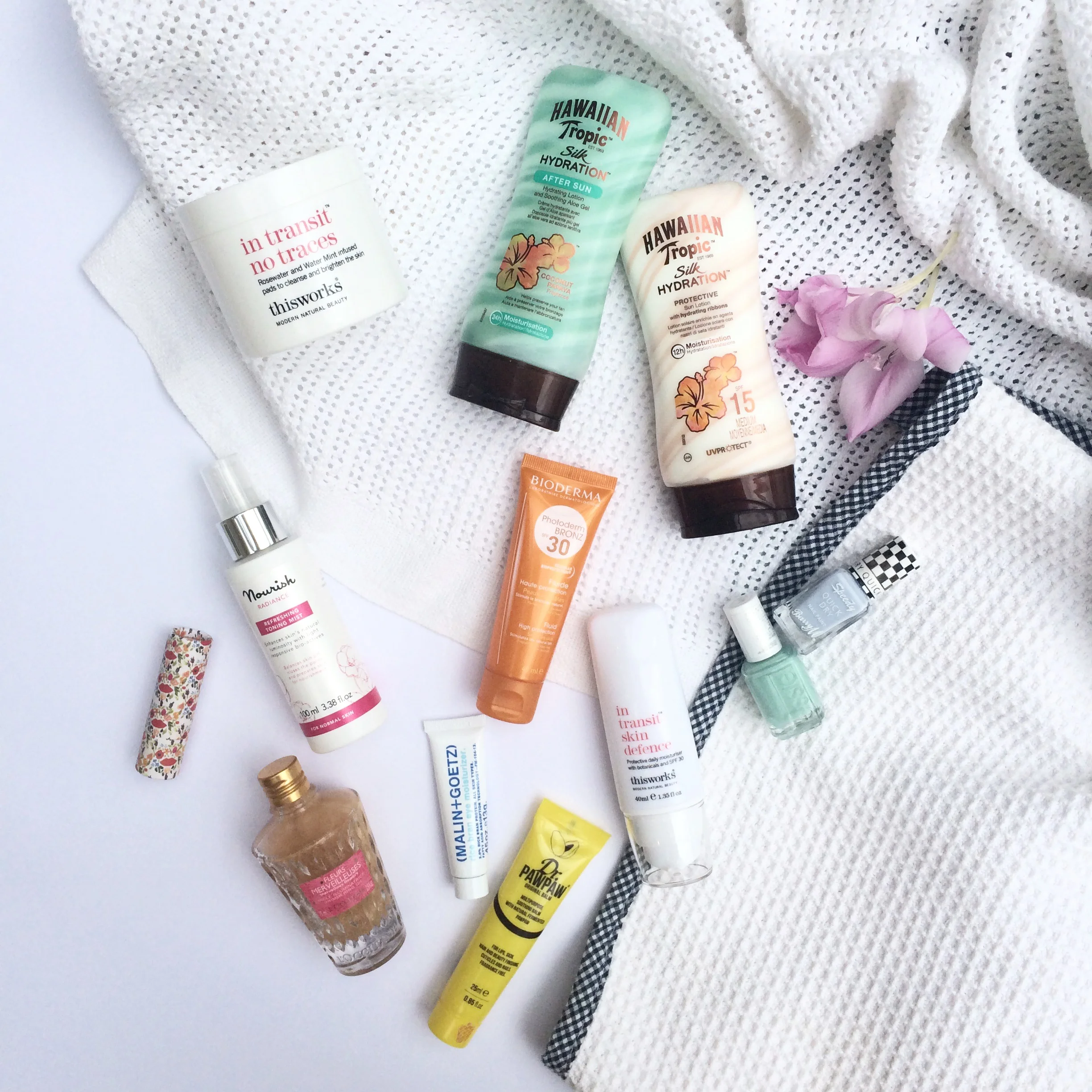 The Holiday Skin Bag