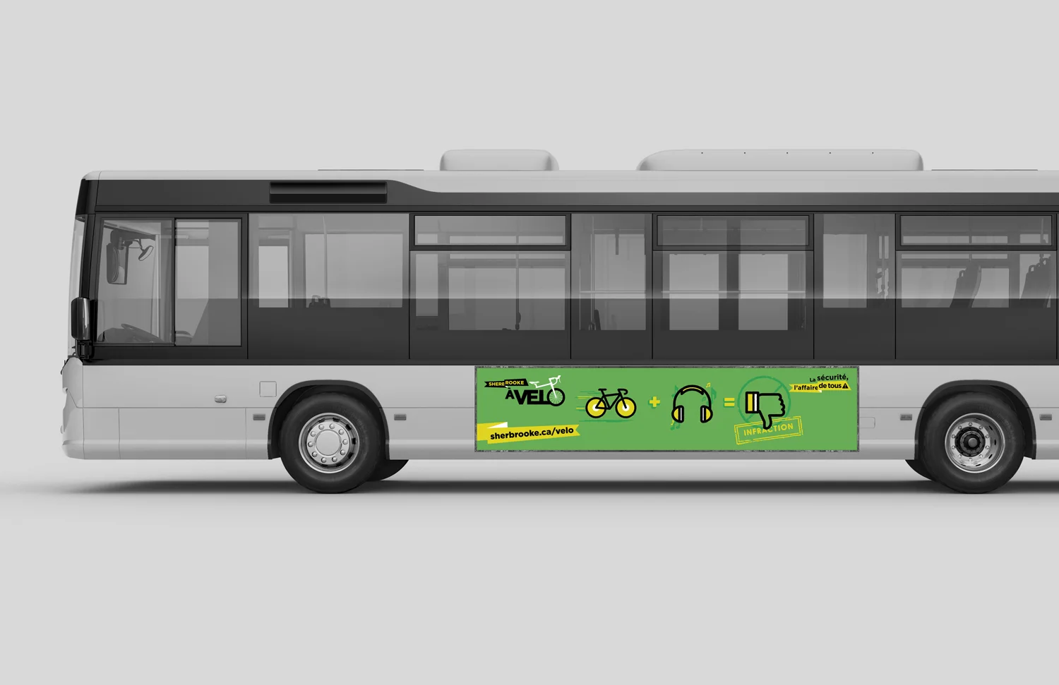 Panobus-01-ShrbrkAVelo.jpg