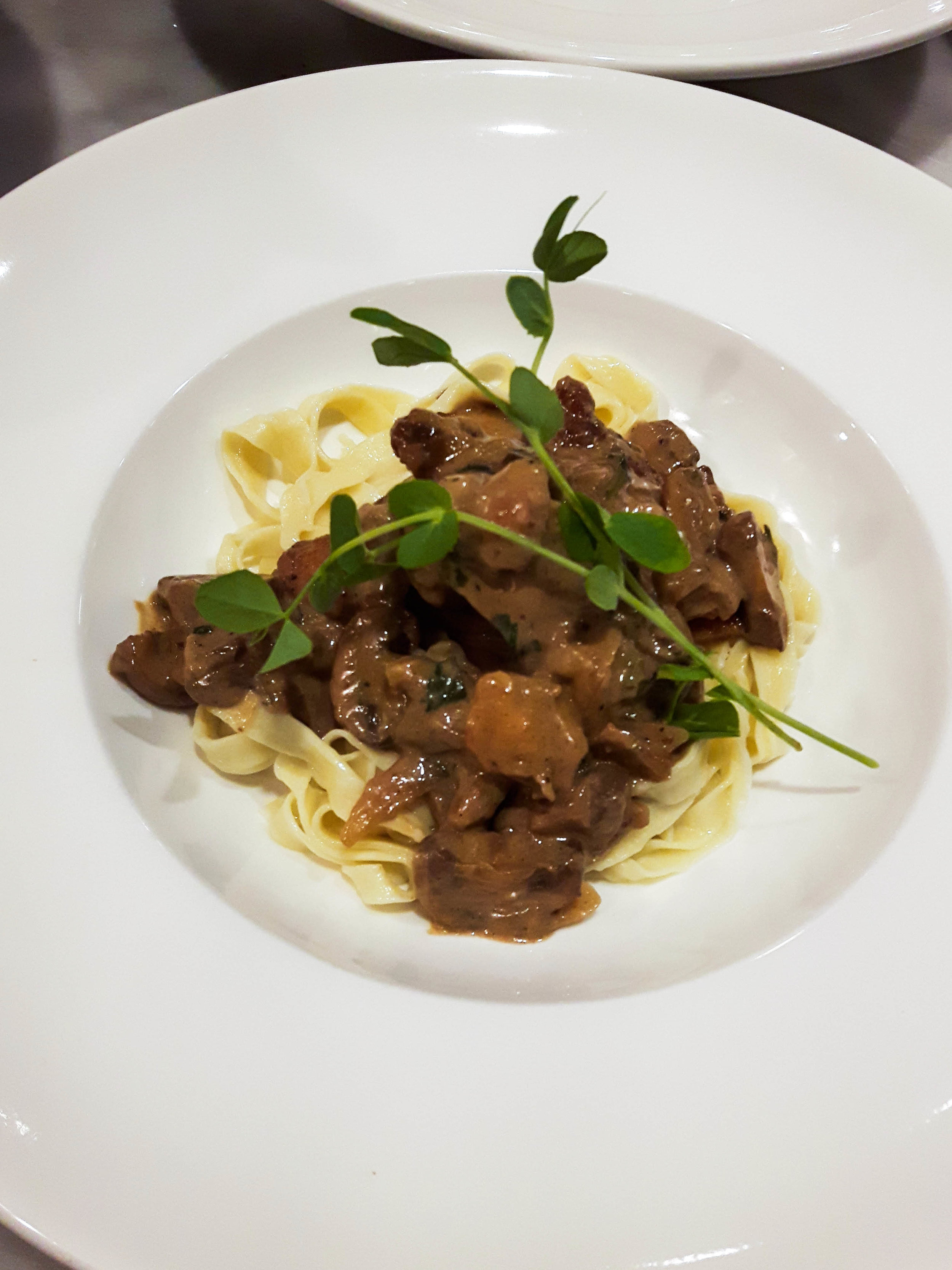 Corp_chickenmarsala_italianmenu_02 11.17.jpg