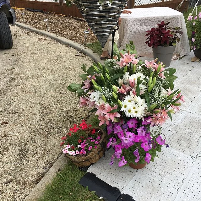 Another great weekend of tent weddings done by Decorations by Rick! #decoration #wedding #winnipeg #manitoba #beautiful #summer #tent #wonderfulwedding #wpgnow #winnipegstyle #flowers #outdoors