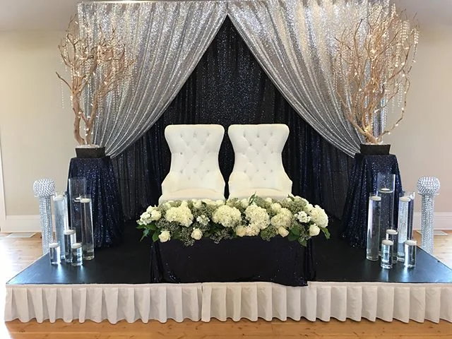 Amazing East Indian decor just outside of the city, at the beautiful White Tail Meadows. Incredible venue and owners. #winnipeg #decor #decorationsbyrick #wedding #whitetail