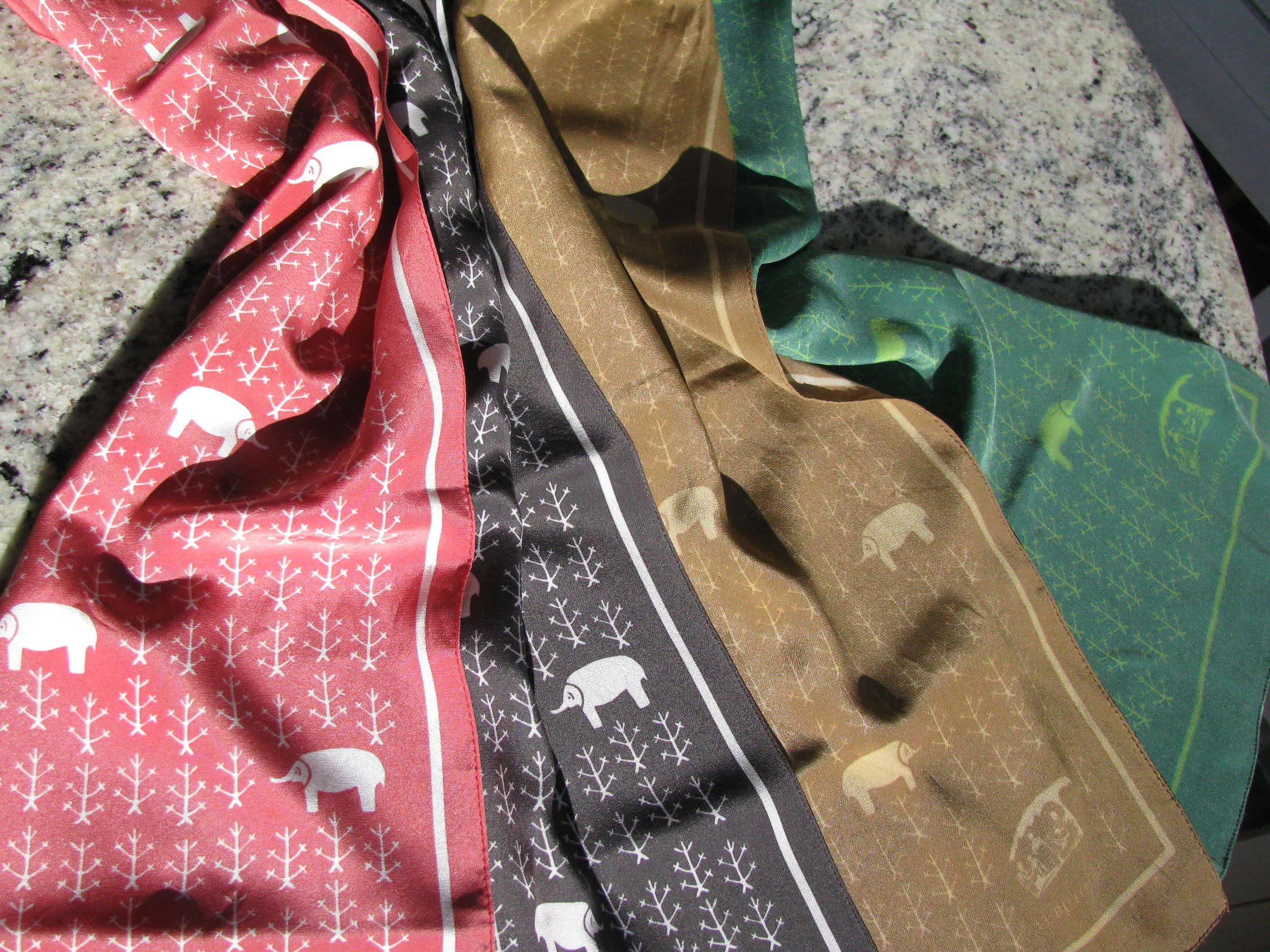 Lubuto Scarf group on granite.jpg