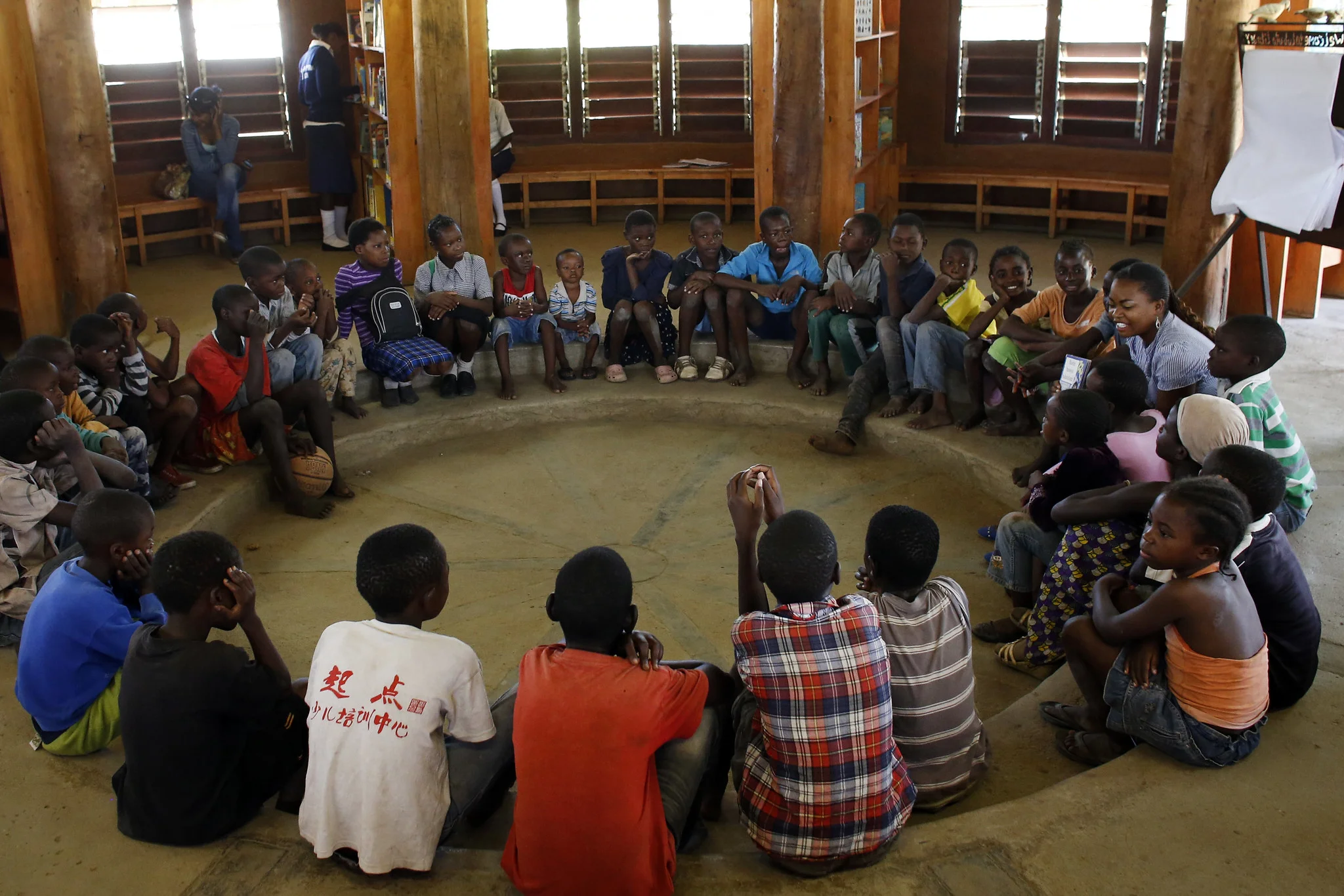 "Learning circles a hit in African public libraries"