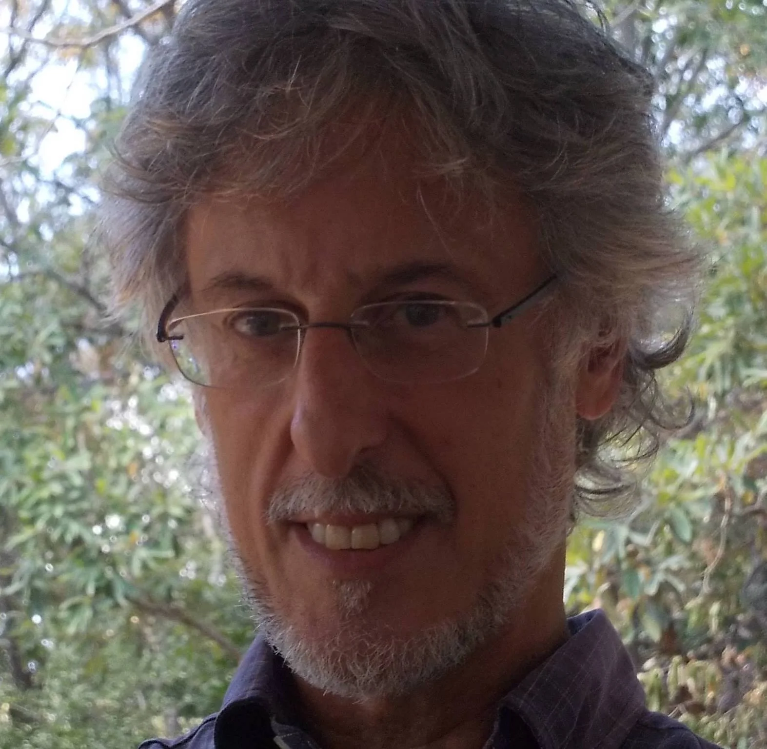 Dr. Jonathan Brakarsh