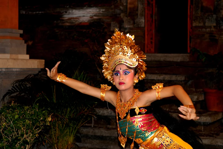 Balinese Dancer. Ubud, Bali Indonesia 2007 © Kalman N. Muller