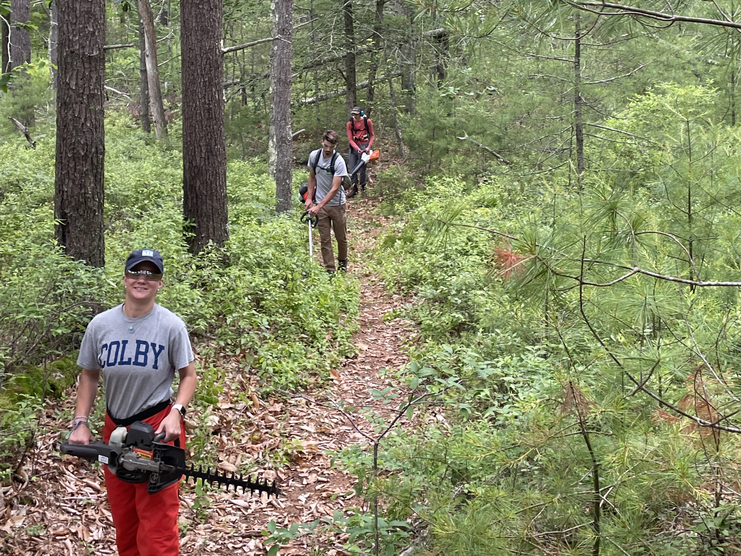  Trainees practice trail maintenance. 