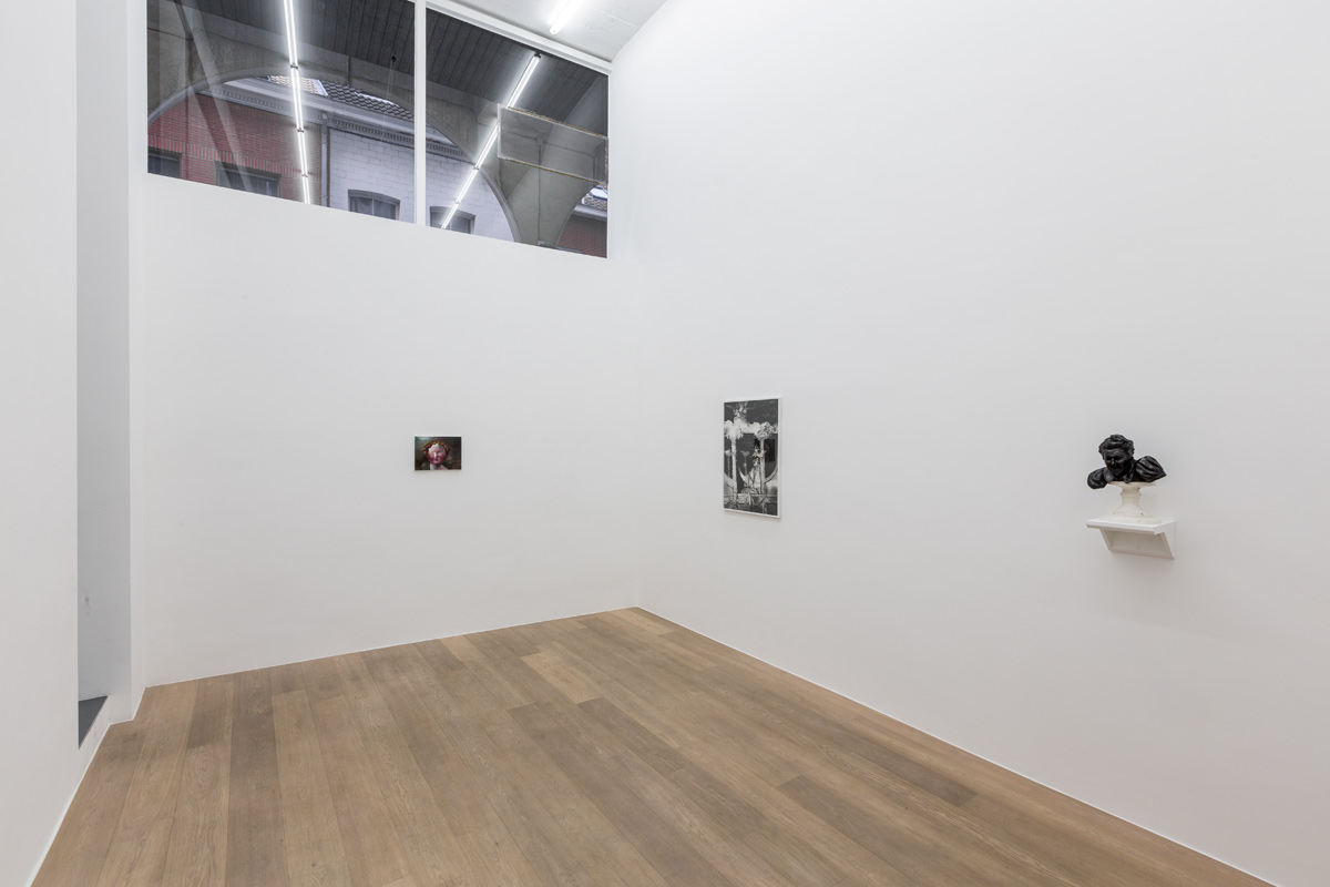 François Jacob. Mascarade Room 2, side view) Photography Vincent Everarts