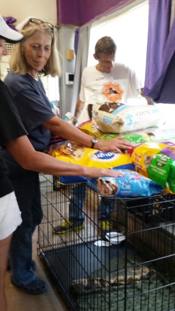 Food donations 8-7-16.jpg