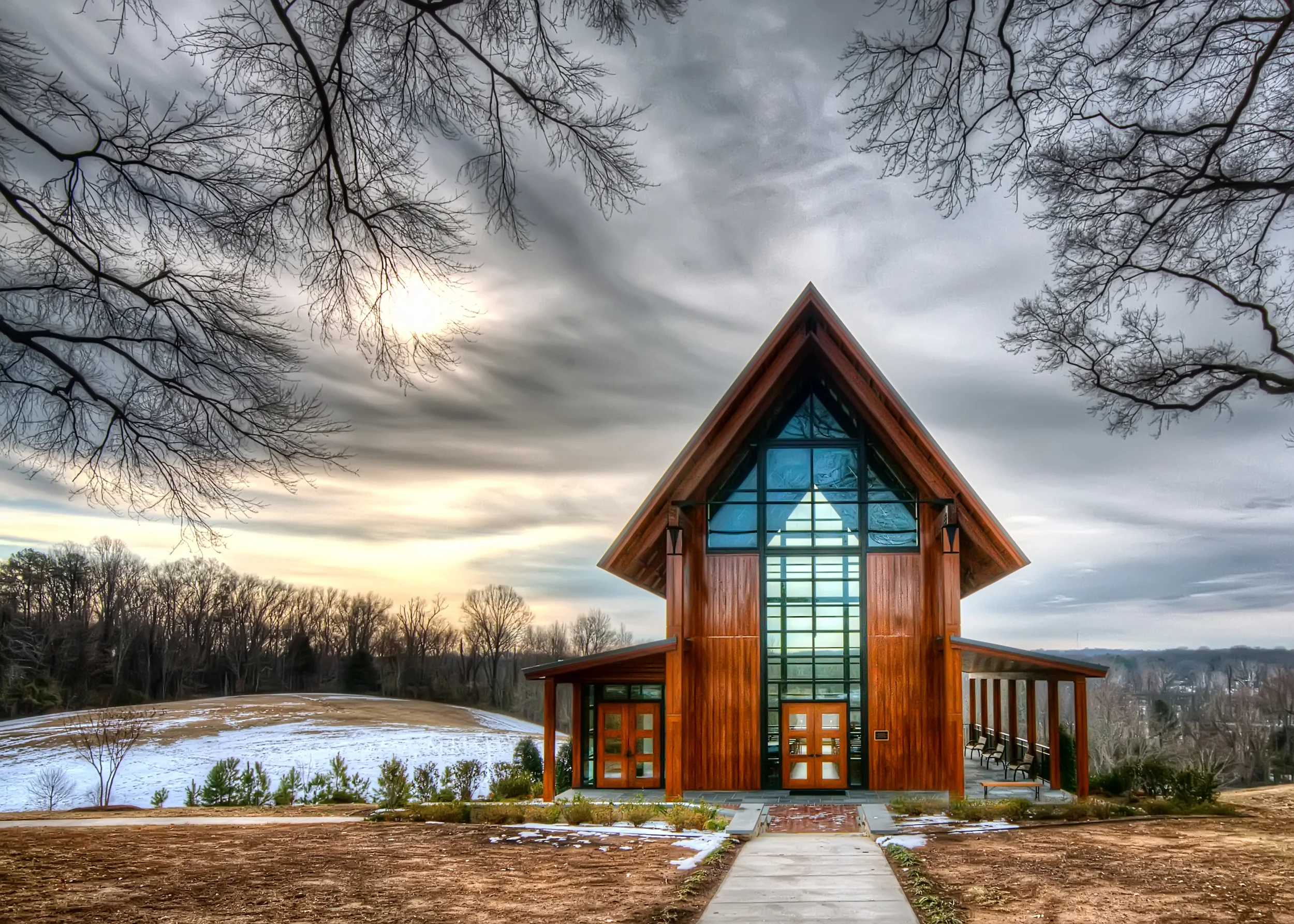 HiRes_SkyNoir_Chapel.jpg