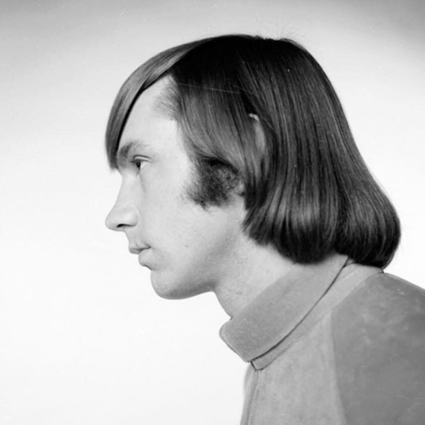 Rest In Peace Peter Tork, keyboardist and bass guitarist of the Monkees. Portrait by #DanWynn⠀
⠀
#TheMonkees #PeterTork #ImABeliever #DayDreamBeliever #60s #1960s