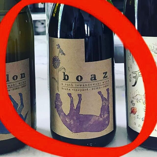 Today, a closer look at Ruth Lewandowski Boaz and it&rsquo;s source, the Testa Vineyards. 🍷BOAZ
- Made from Carignan from the Testa Vineyard. The fruit is sourced from 65-80 year old vines and ferments whole cluster in polyethylene egg. After full f
