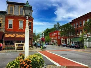 woodstock-vt-downtown-vermont.jpg