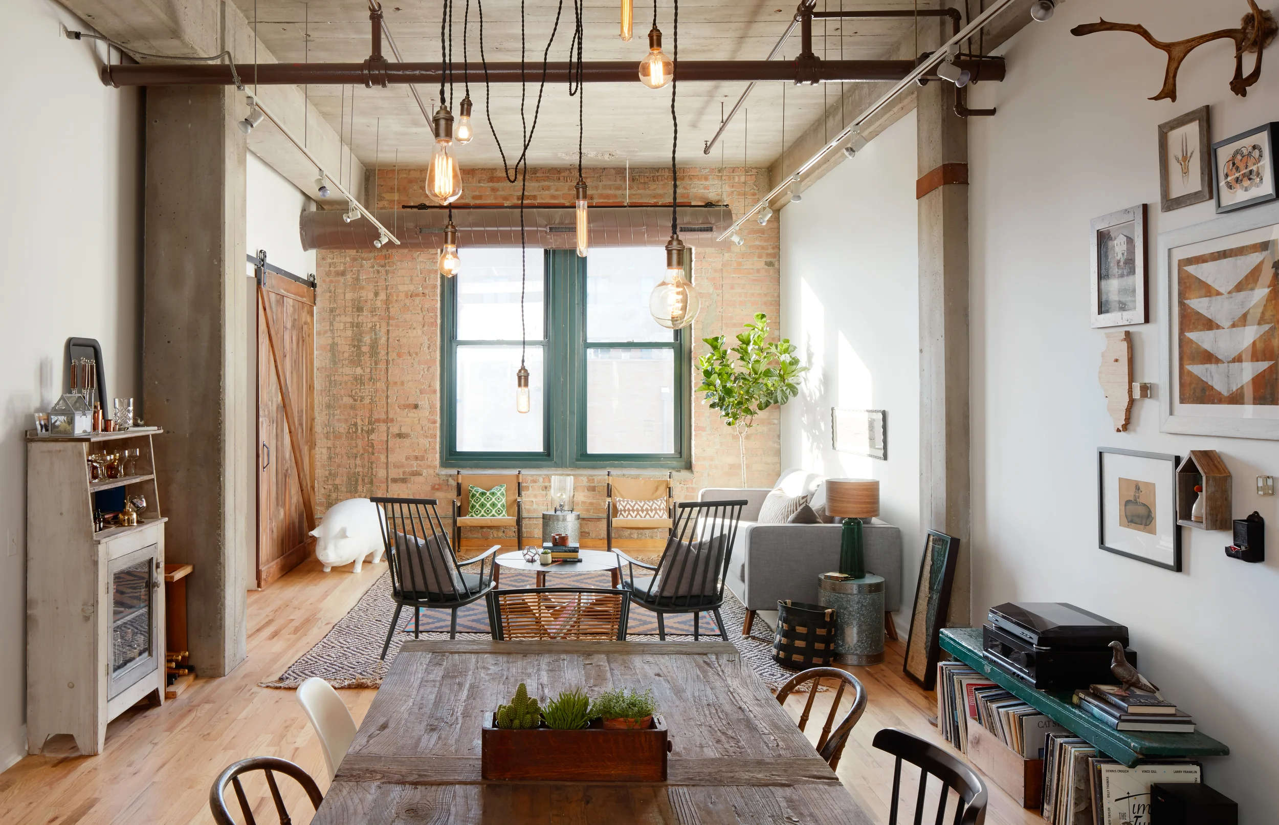 Farm House Chic Chicago West Loop Loft