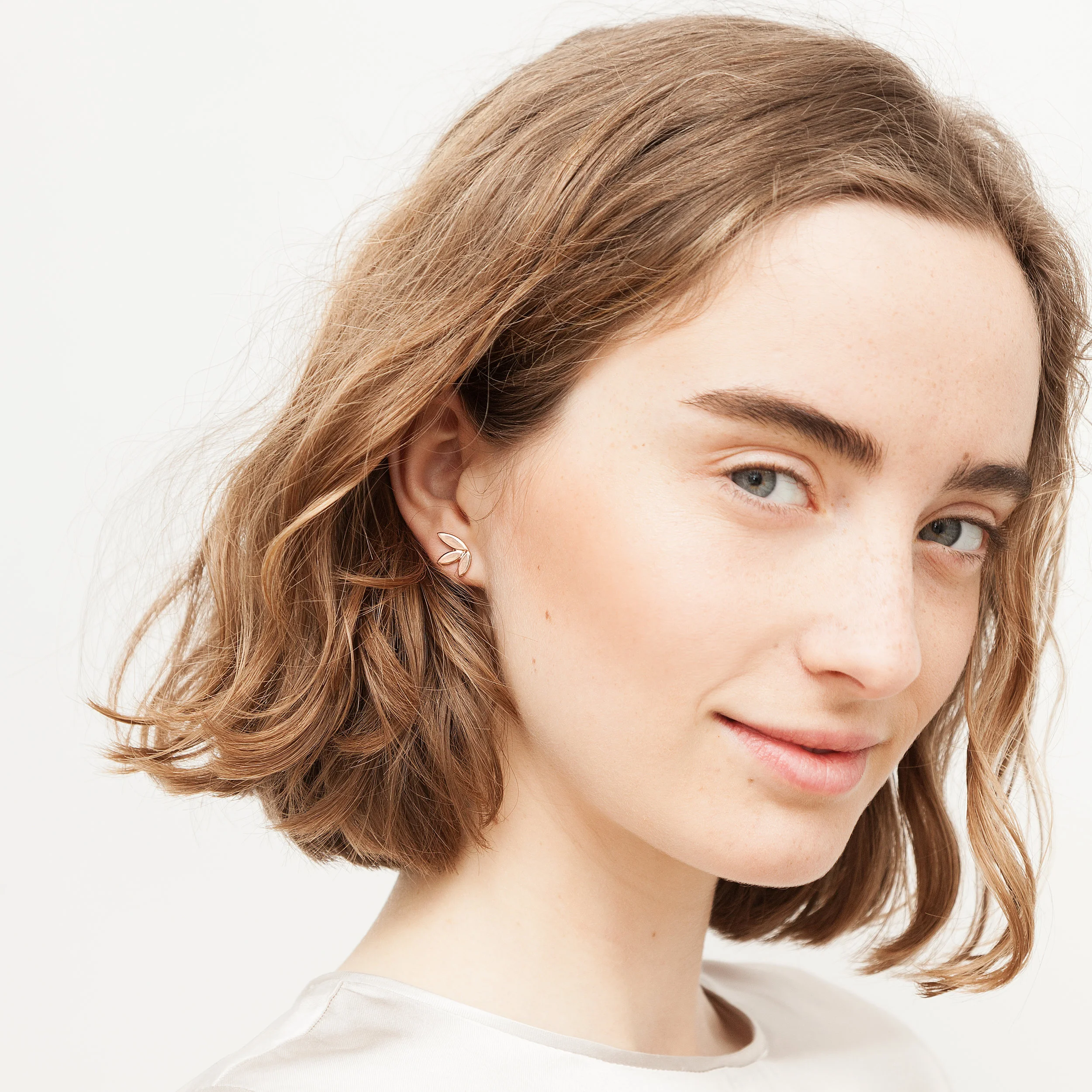 feather_earcuff-14 Zoom.jpg