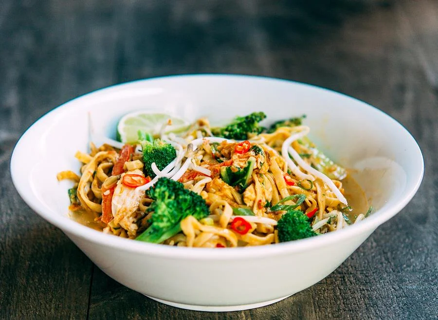 Noodlebox Spicy Peanut Box.jpg