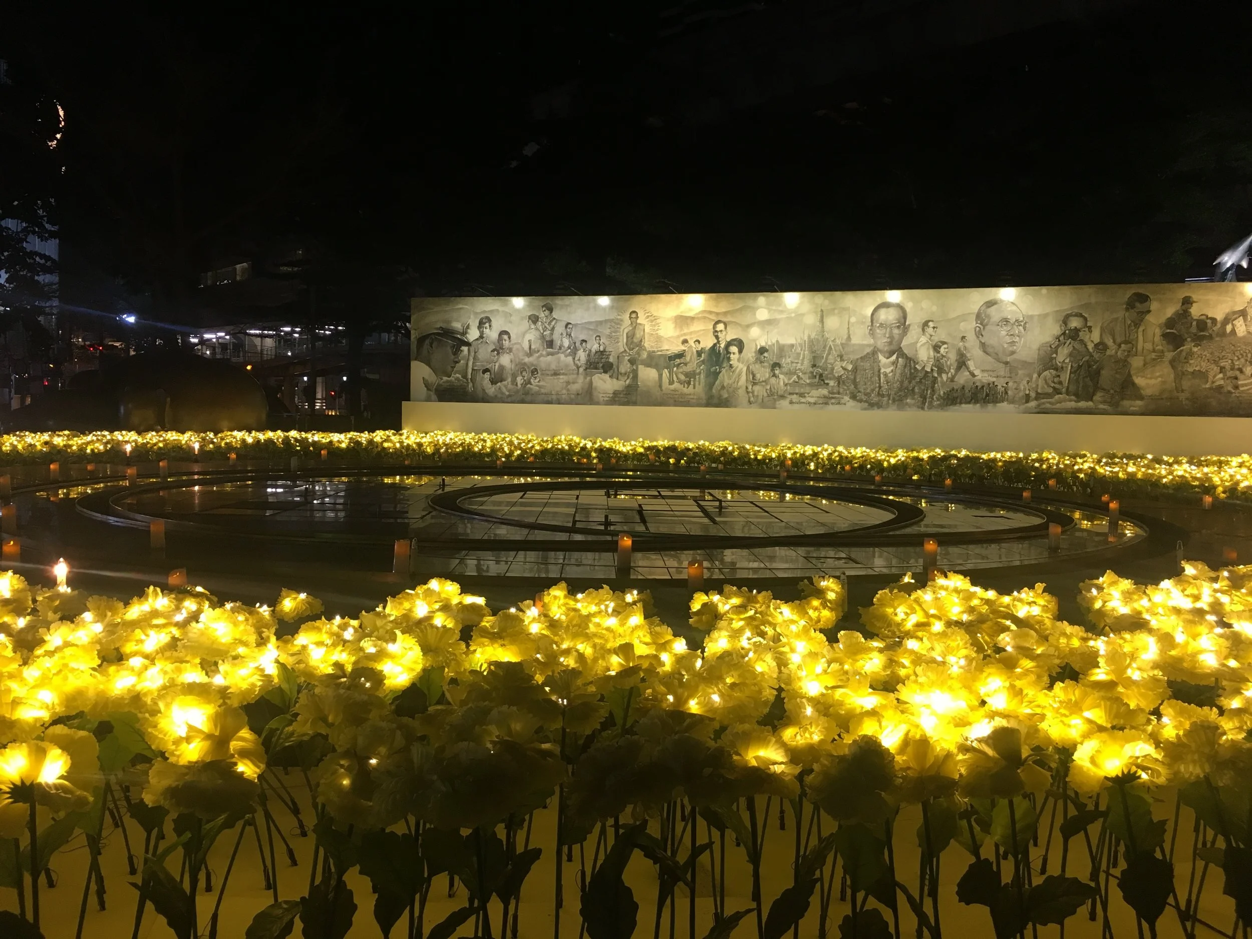 A elaborate display mourning the late Thai King Bhumibol Adulyadej is set up at Central World, Bangkok. (Credit: Dene-Hern Chen)